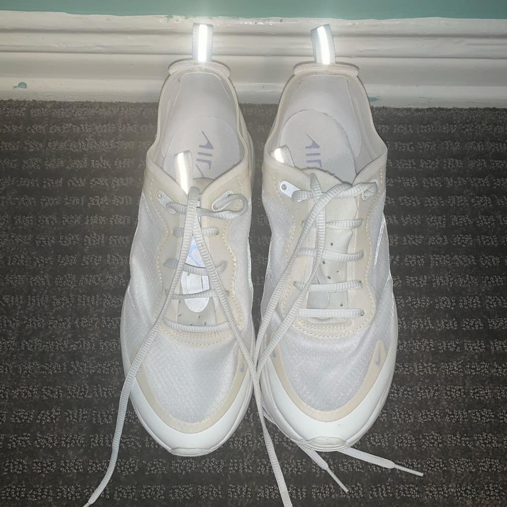 Nike Sneakers!